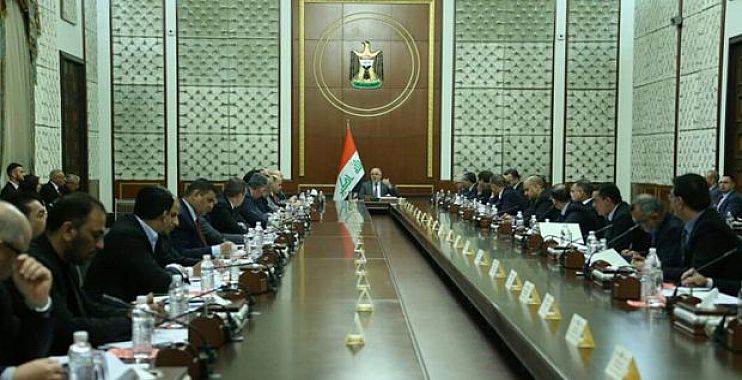 العبادي يوجه باستمرار تدقيق معاملات المقاولين خارج اوقات الدوام وبالعطل الرسمية لصرف مستحقاتهم