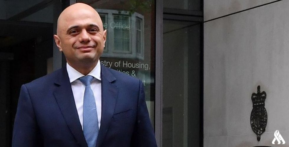 وزير الخزانة البريطاني يقدم استقالته