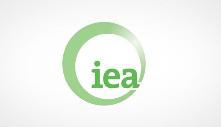 وكالة الطاقة: الطلب العالمي على النفط سيرتفع العام المقبل