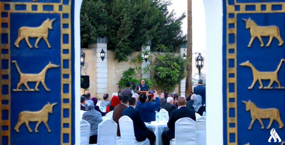 خلال لقائه أبناء الجالية العراقية بالقاهرة.. عبد المهدي: طرحنا مسألة تسهيل سمات الدخول خلال المباحثات مع الجانب المصري