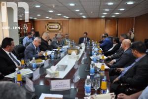 وزير الأتصالات يؤكد ضرورة أكمال مشروع شبكة النفاذ الضوئي في المحافظات