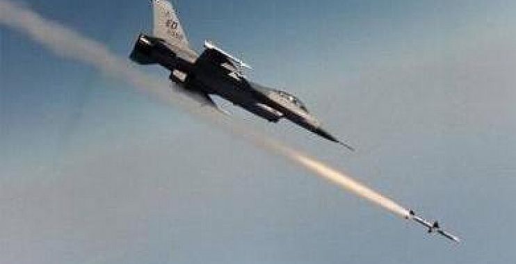 مقتل 17 ارهابيا بضربات جوية في الموصل