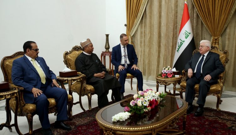 رئيس الجمهورية يستقبل أمين عام أوبك