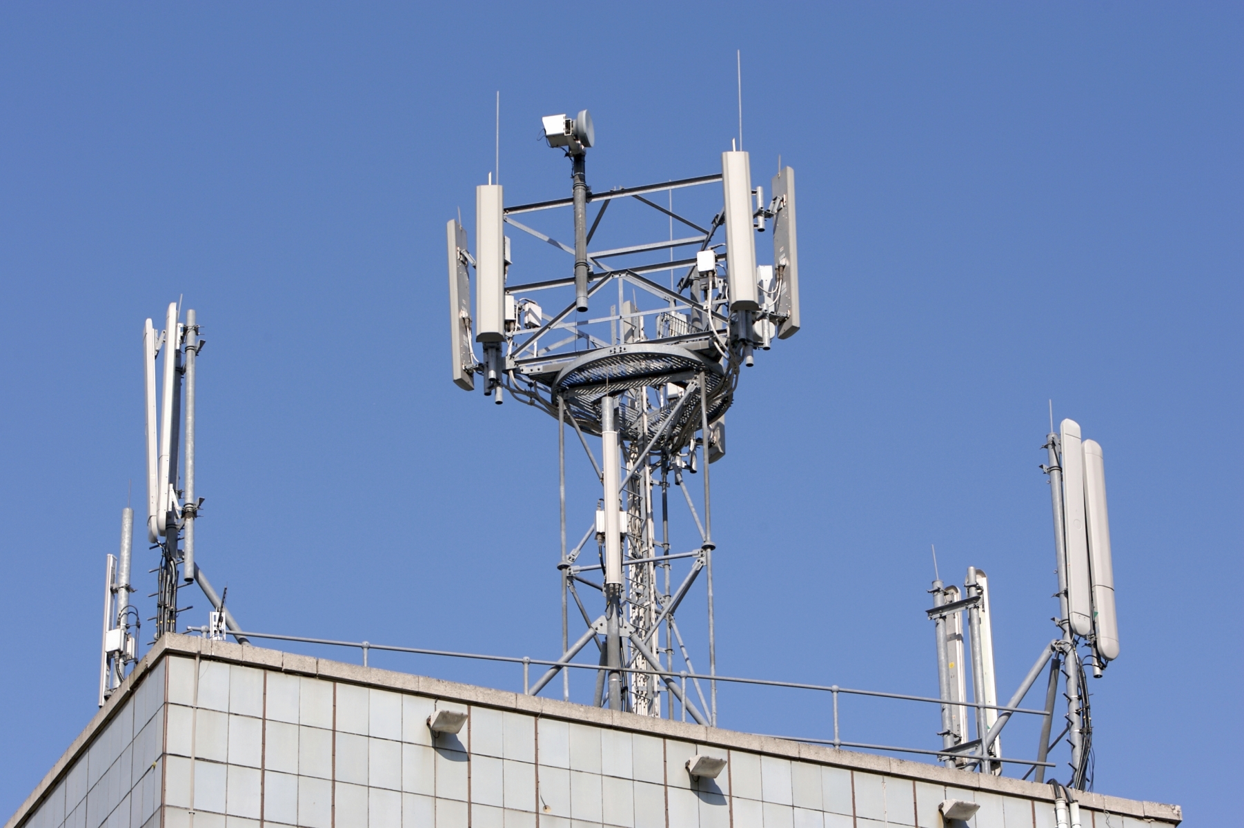اتصالات البصرة تفتح باب الاشتراك بخدمات مشروعها الجديد (FTTH)