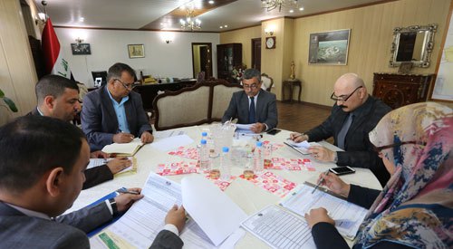 العلاق يتراس اجتماعا للجنة المشاريع المتلكئة