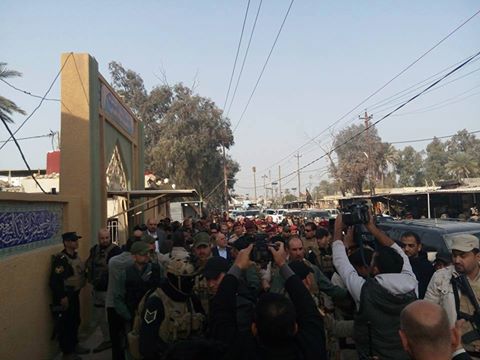 العبادي يشيد بالقوات الامنية في القاء القبض على العصابات في المقدادية