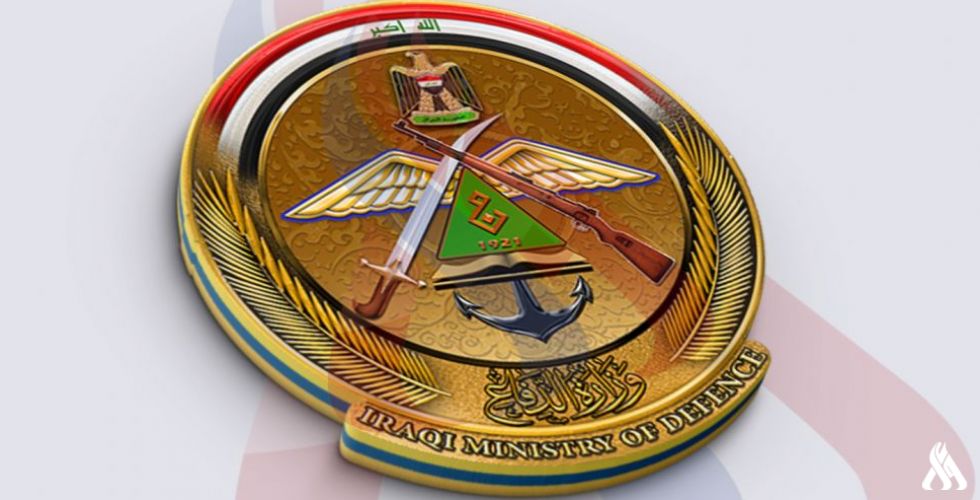 الدفاع: تدمير معسكر لعصابات داعش وعدة مضافات جنوب غرب قاعدة عين الاسد