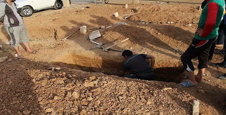 الدفاع المدني يعثر على 200 جثة لداعش الارهابي وسط الموصل