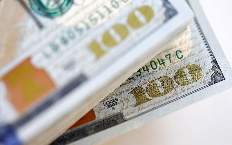 المركزي تنخفض مبيعاته بفارق ثلاثة ملايين دولار عن مزاد يوم امس