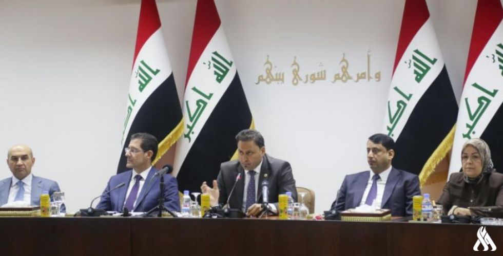 الكعبي يوصي بتشكيل لجنة لوضع الحلول لمشكلة المدارس المتلكئة