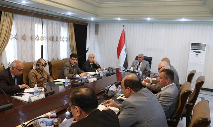 الموارد المائية تناقش موقف السيول وسبل معالجتها