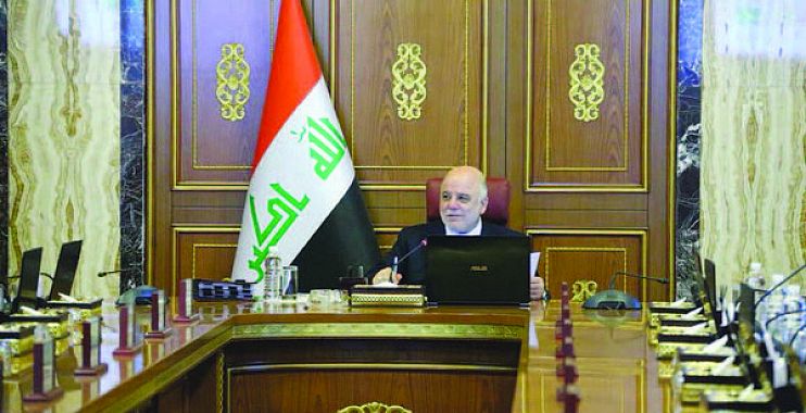 العبادي يعلن حرباً على الفاسدين ويتوعدهم بـ {مفاجآت}