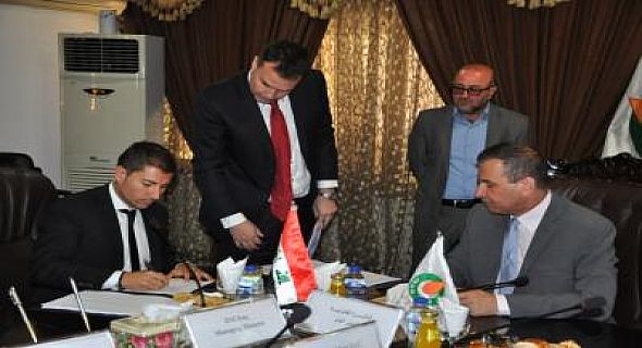 النفط توقع اتفاقية التشغيل المشترك لحقل الزبير النفطي مع شركتين ايطالية وكورية