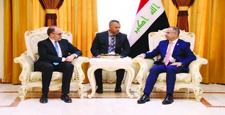 الجبوري يدعو إلى تغليب الحوار في حسم جميع القضايا الداخلية