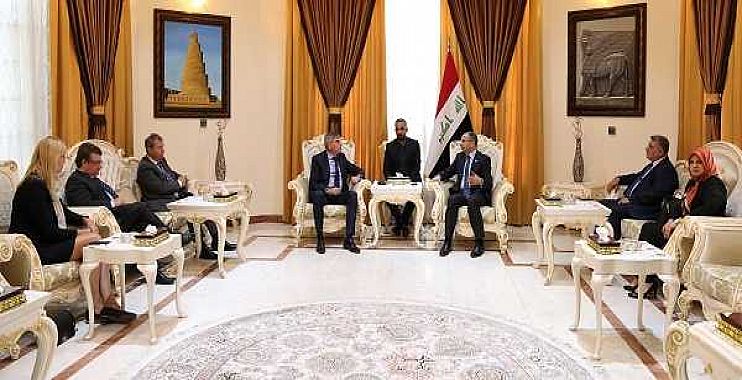 الجبوري يناقش مع وفد من البرلمان البلجيكي المساهمة بإعادة إعمار المناطق المحررة