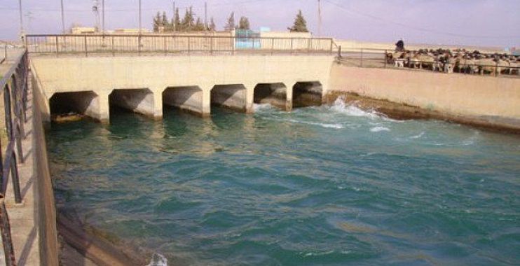 تشكيل لجنة بأمر من العبادي لمتابعة نواظم المياه في بابل وعدالة التوزيع