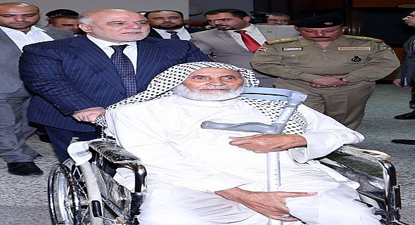 العبادي يلتقي بعدد من عوائل الشهداء