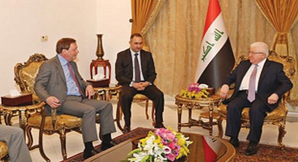 معصوم يبحث مع السفير البريطاني المستجدات السياسية والأمنية