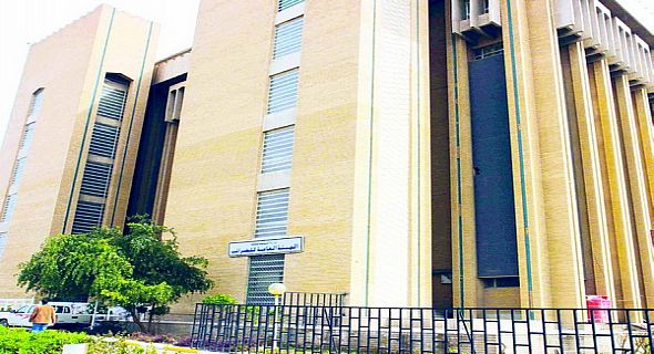نخب مجتمعية: تجاوز التحديات يتطلب تعاون المواطن مع الحكومة