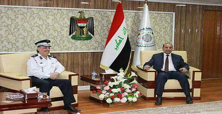 بغــداد تبحث سبل فك الاختناقات المرورية فيها