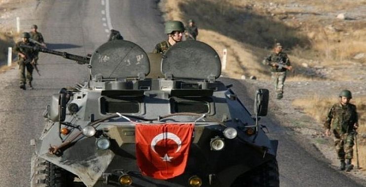 القوات التركية تدخل مدينة عفرين السورية