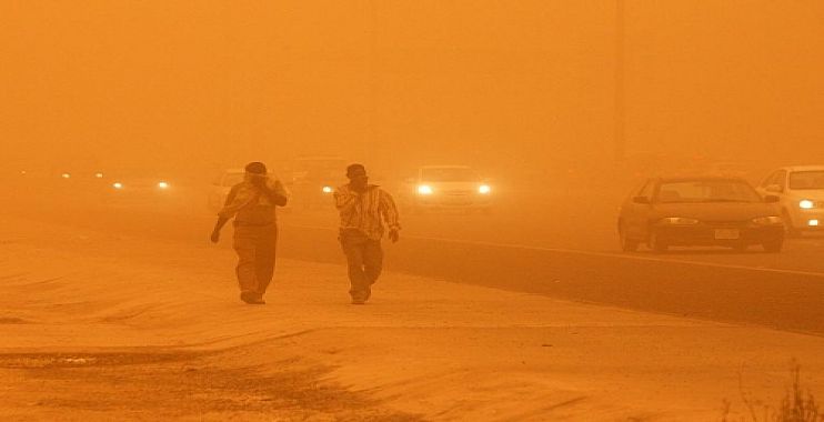 عواصف ترابية تضرب العراق يومي السبت والأحد المقبلين