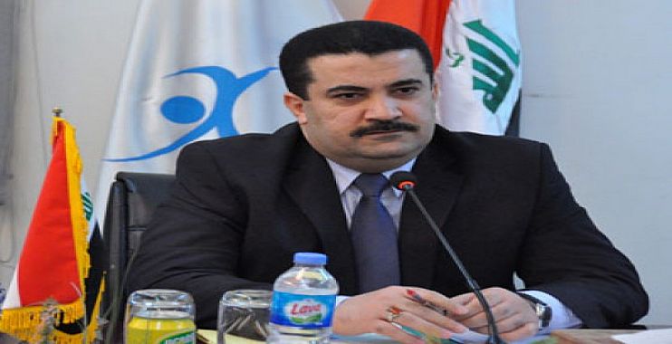 وزير العمل يدعو الى تشغيل 50% من العمالة الوطنية في الشركات النفطية